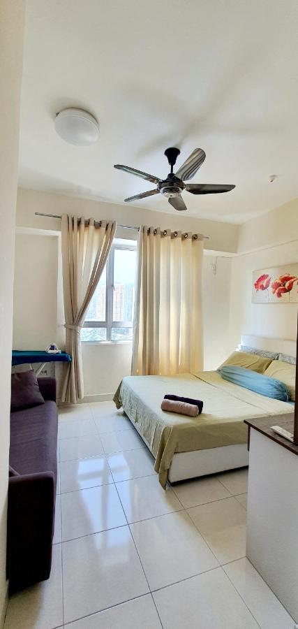 Leezahomestay Bayan Lepas Eksteriør billede
