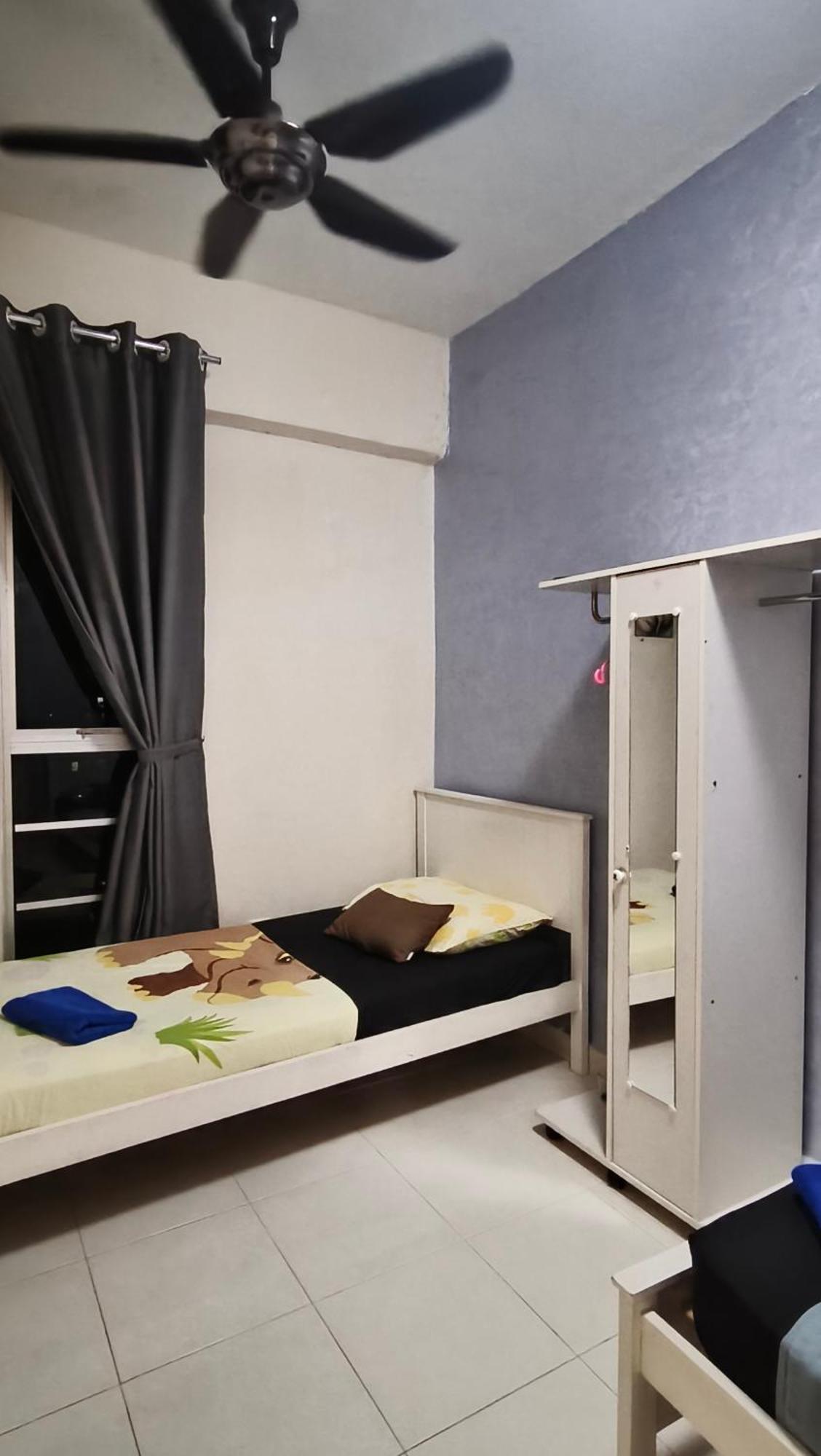 Leezahomestay Bayan Lepas Eksteriør billede