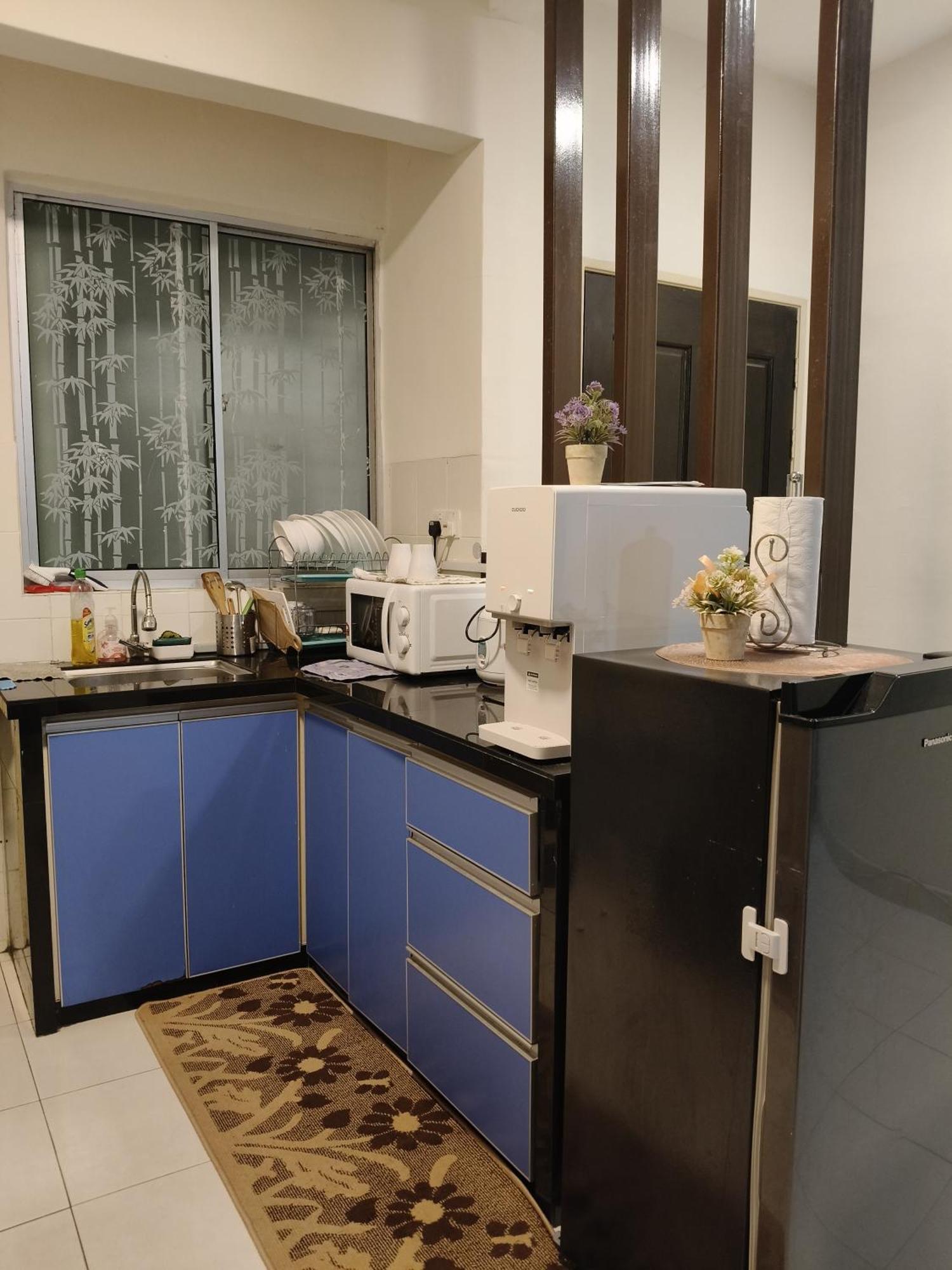 Leezahomestay Bayan Lepas Eksteriør billede