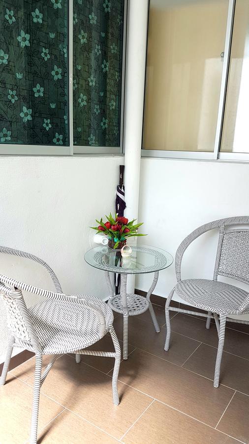 Leezahomestay Bayan Lepas Eksteriør billede